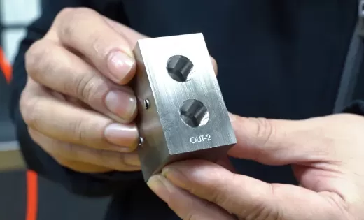 T-V856S vertical machining center