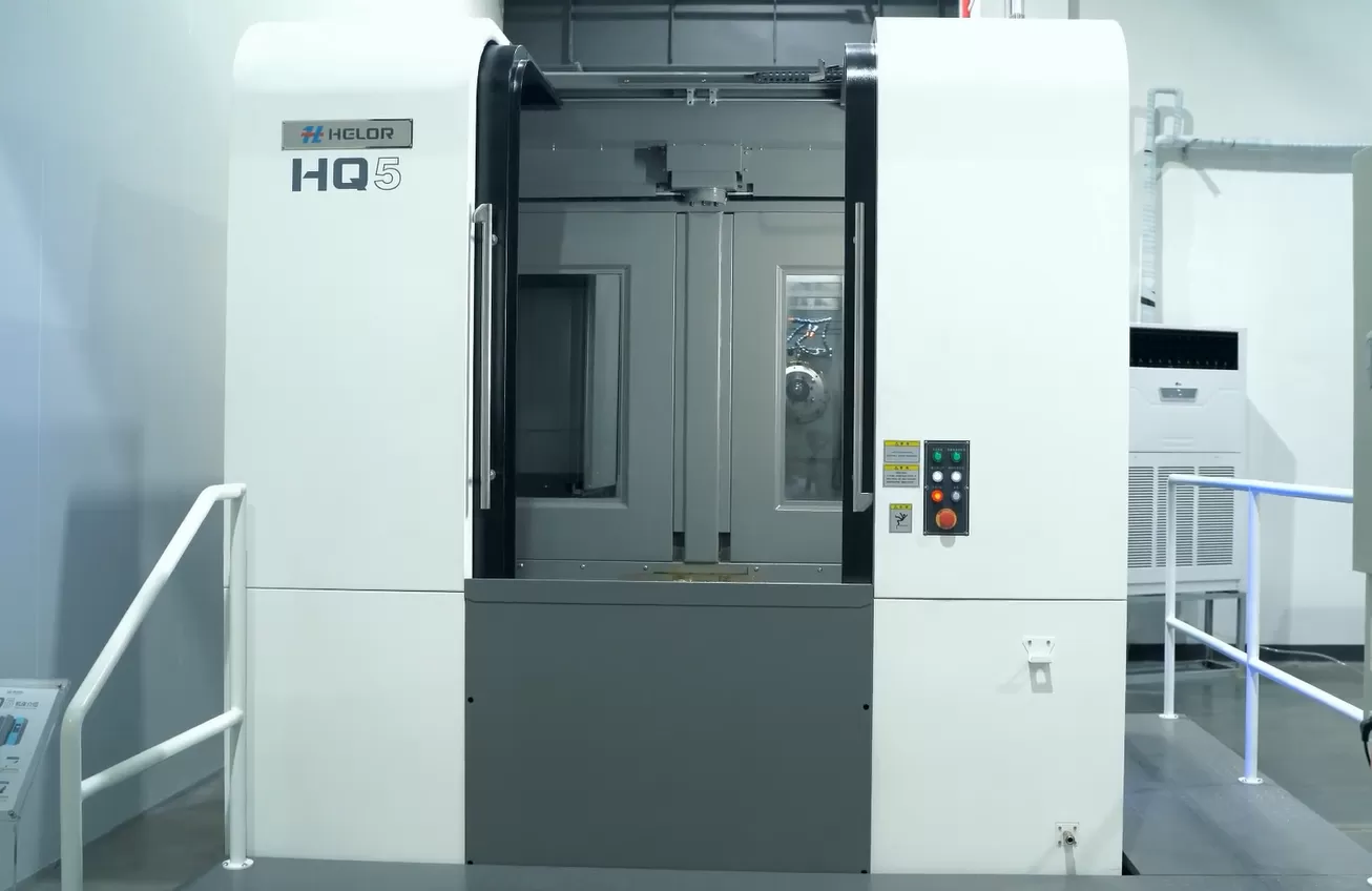 HQ5 Horizontal Machining Center: HQ5 Horizontal Machining Center: