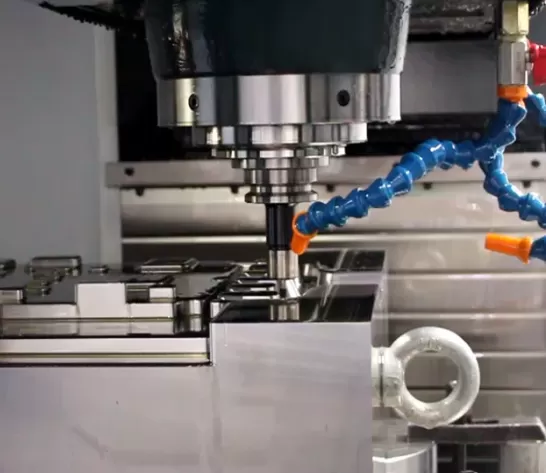  CNC Vertical Machining Center